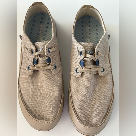 Columbia PFG Men's canvas Tan slip on Boat Shoes with Blue Accents - size 9 - Picture 1 of 5